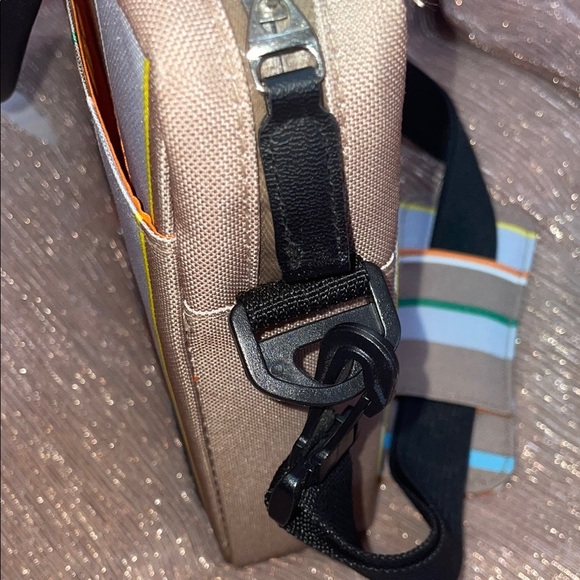 Denali Tan and Orange Striped Laptop Bag with Modern Design - Picture 5 of 9